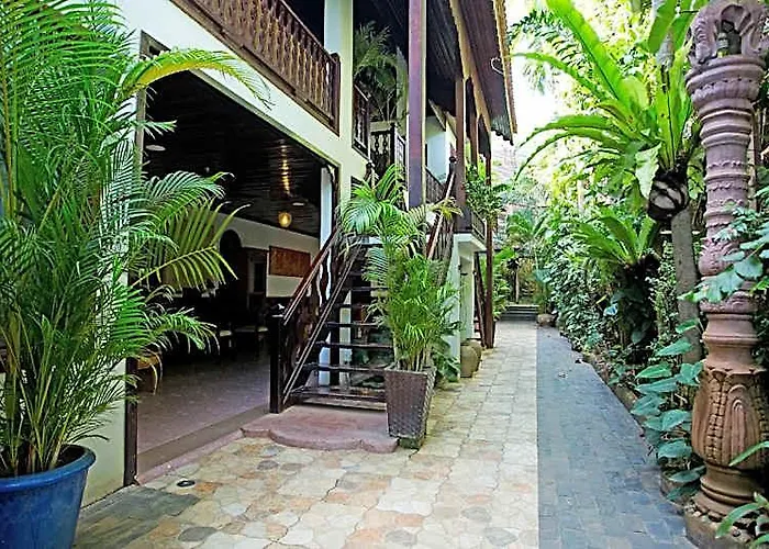 Hotel Hanumanalaya 4*